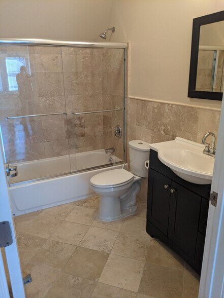 More Photos Of 29 Elm St, Morristown Medical For Sale