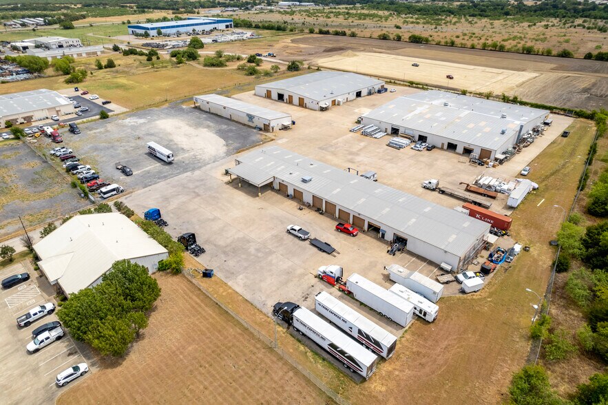 More Photos Of 225 Metro Dr, Terrell Unknown For Sale