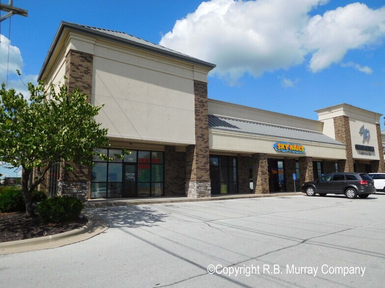 More Photos Of 3405 E Battlefield, Springfield Unknown For Lease