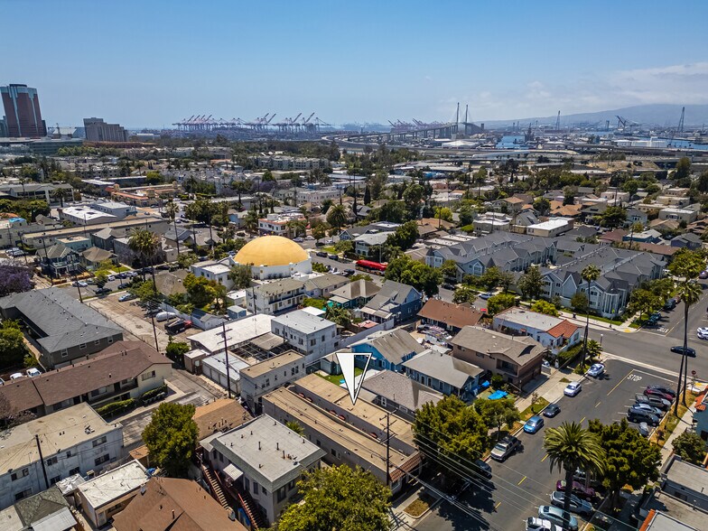More Photos Of 434 W 9th St, Long Beach Apartments For Sale