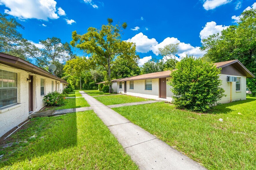More Photos Of 1511 E 140th Ave, Tampa Apartments For Sale