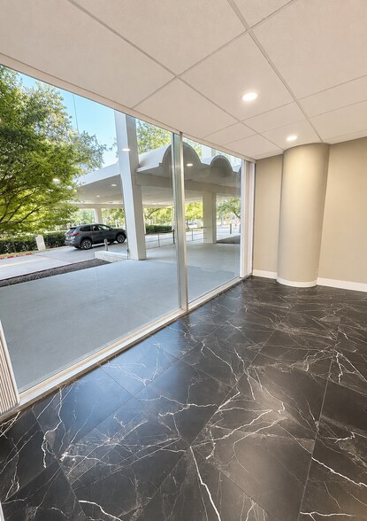 More Photos Of 6211 W Northwest Hwy, Dallas Apartments For Sale