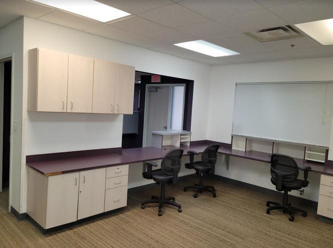 More Photos Of 311 Landrum Pl, Clarksville Medical For Lease