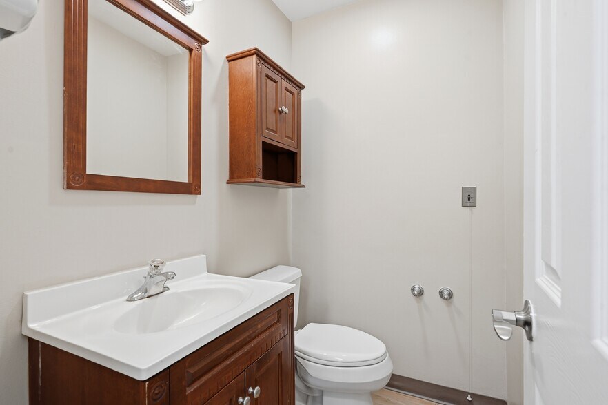 More Photos Of 416 Haddon Ave, Collingswood Medical For Sale