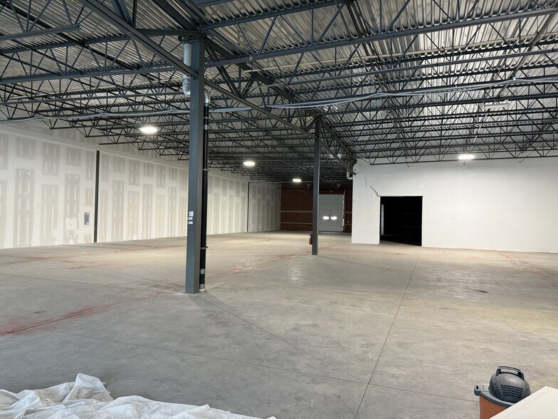 More Photos Of 34 Locke Rd, Concord Warehouse For Lease