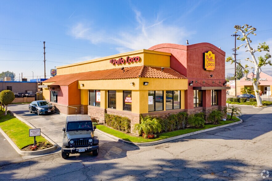 More Photos Of 9000-9046 Balboa Blvd, Northridge Unknown For Lease