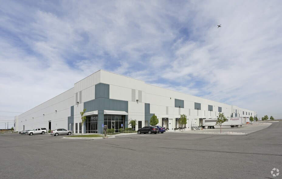 More Photos Of 4475 W 700 S, Salt Lake City Warehouse For Lease