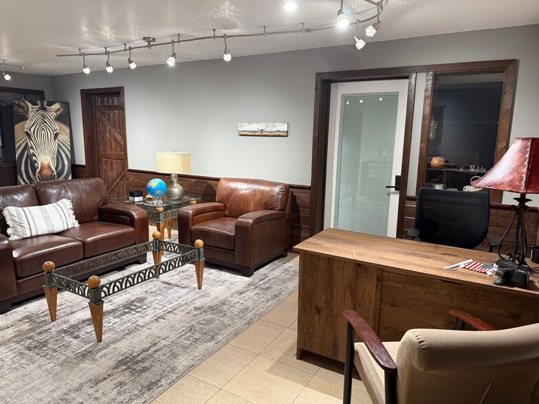 More Photos Of 271 Van Deren Rd, Sedona Office For Lease