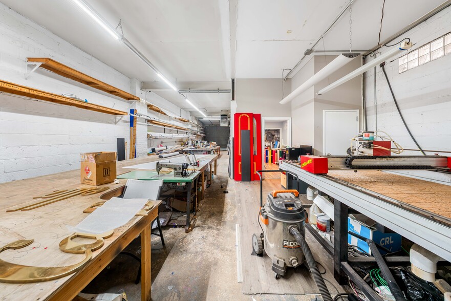 More Photos Of 2006 125th St, College Point Warehouse For Lease