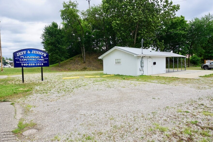 Primary Photo Of 301 W Emmitt Ave, Waverly Storefront For Sale