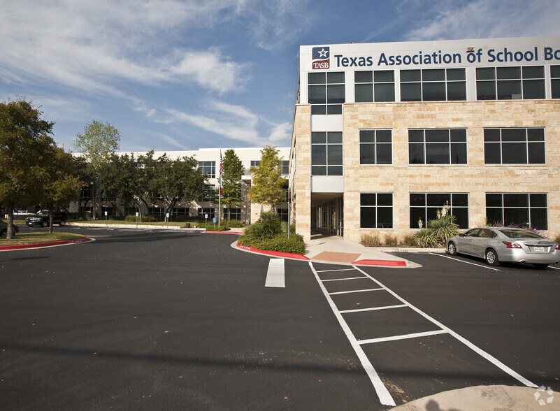 More Photos Of 12007 Research Blvd, Austin Office For Lease