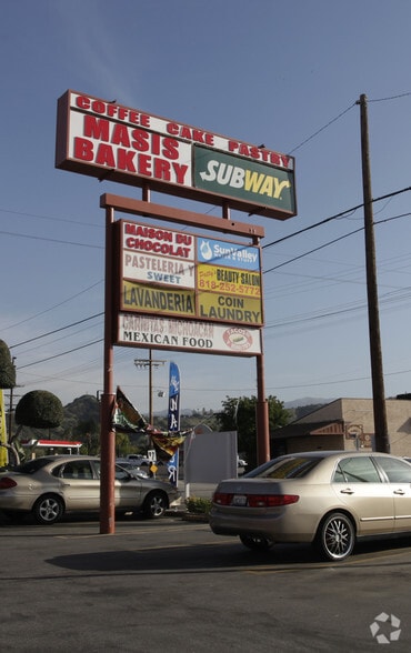 More Photos Of 8715-8735 Sunland Blvd, Sun Valley Unknown For Lease