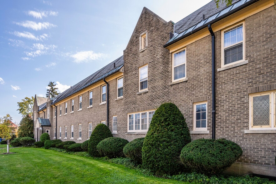 More Photos Of 94 Shoshone st, Buffalo Religious Facility For Sale