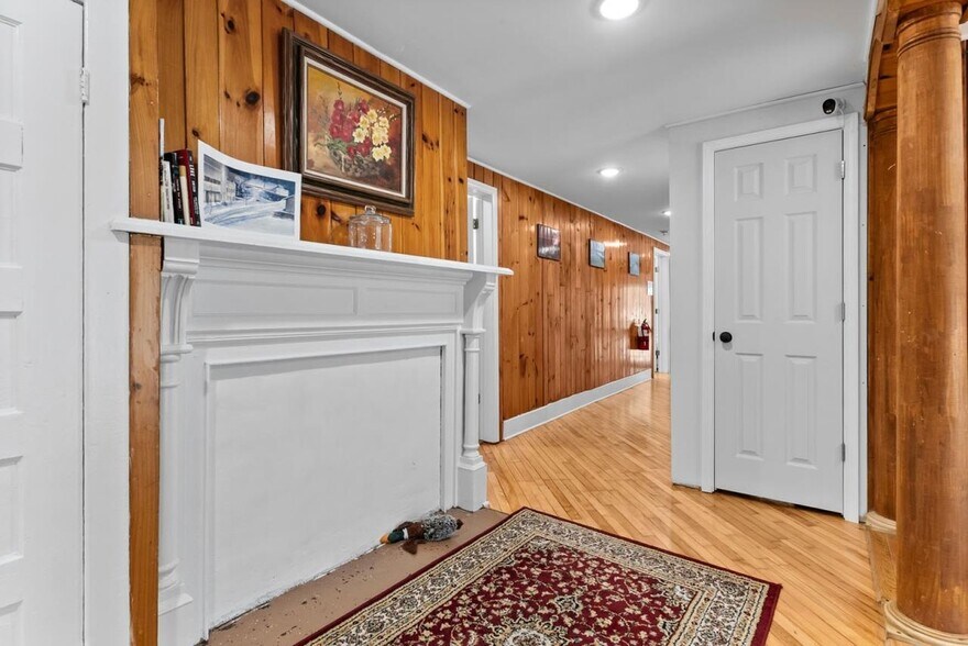 More Photos Of 509 W Main St, Fries Hotel For Sale
