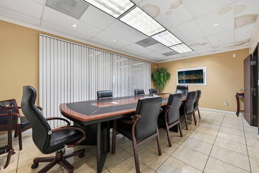 More Photos Of 13310 Ralston Ave, Sylmar Warehouse For Sale