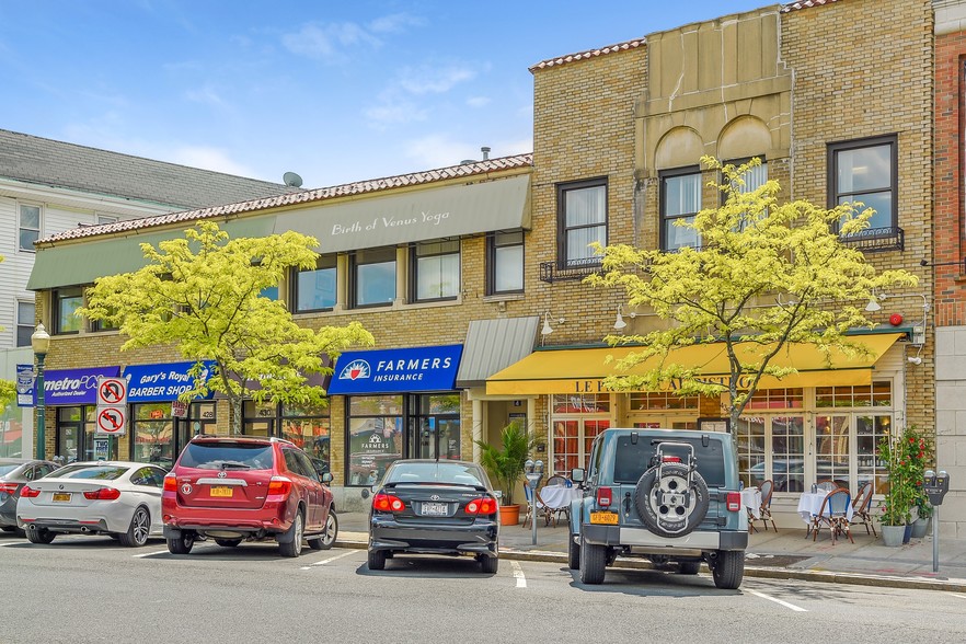 Primary Photo Of 426-432 Mamaroneck Ave, Mamaroneck Storefront Retail Office For Lease