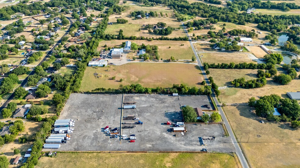 More Photos Of 1241 Narrow Ln, Red Oak Land For Sale