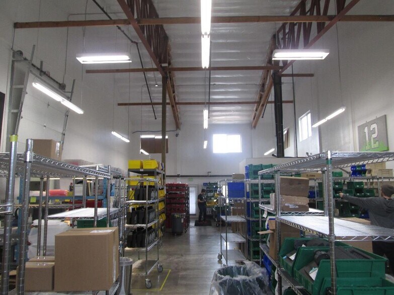 More Photos Of 2693 Delta Ring Rd, Ferndale Warehouse For Lease