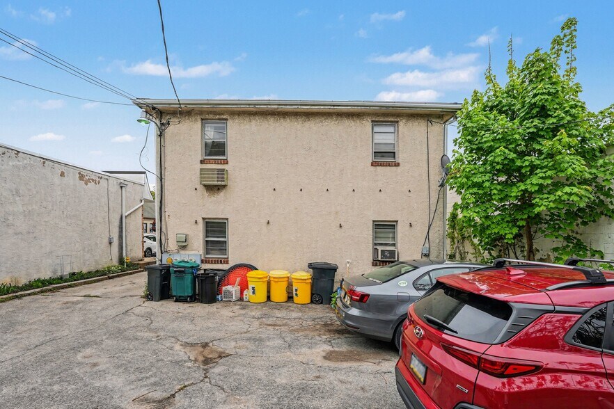 More Photos Of 107 Allison Rd, Oreland Office For Sale