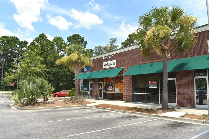 More Photos Of 2875 Ashley River Rd, Charleston General Retail For Lease