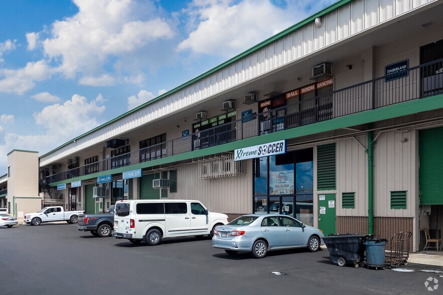 More Photos Of 98-025 Hekaha St, Aiea Unknown For Lease