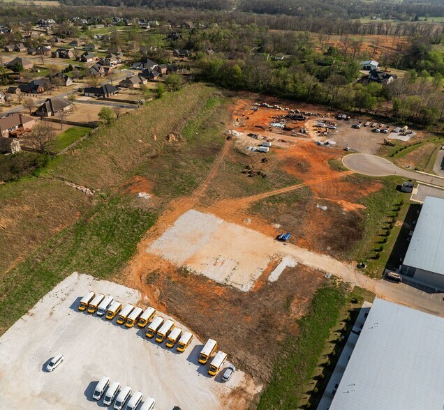 More Photos Of 162 Grading Ln, Cave Springs Unknown For Lease