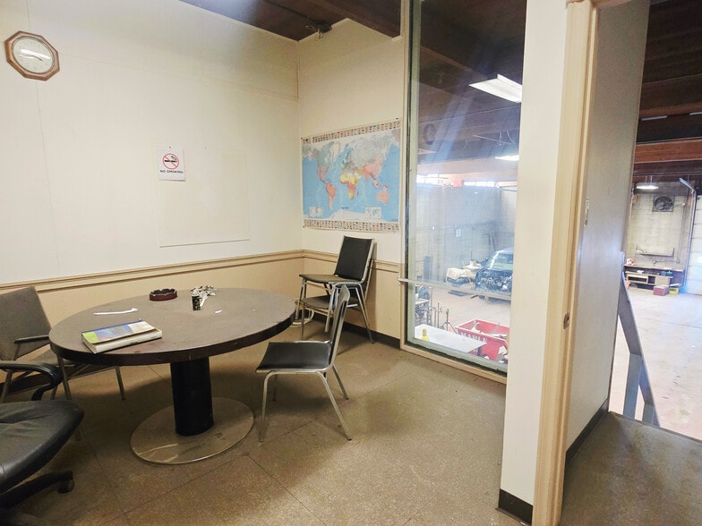 More Photos Of 505 19th Ave, Leduc County Industrial For Sale