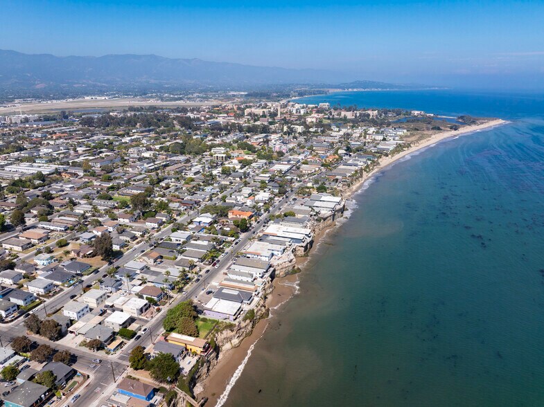 More Photos Of 6679 Sabado Tarde Rd, Goleta Multifamily For Sale