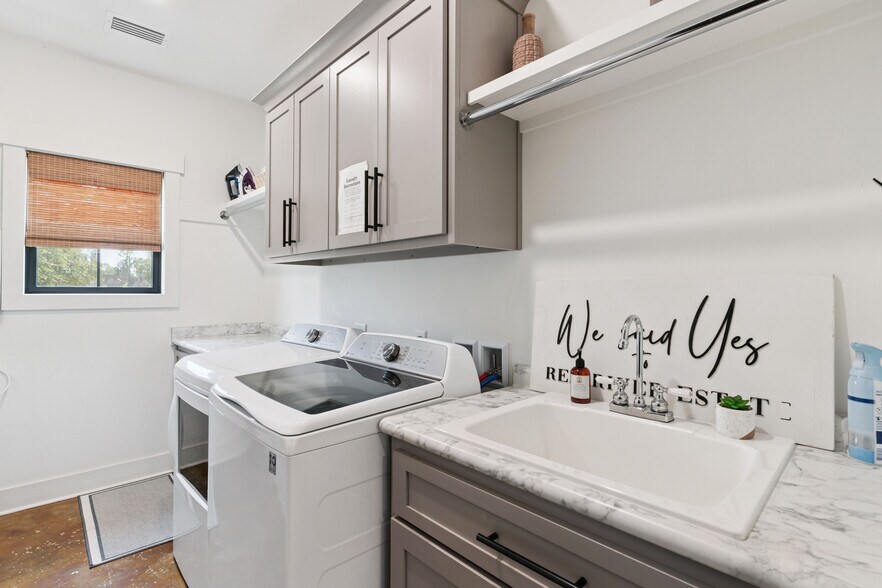 More Photos Of 8515 Old Highway 259, Waynesville Hospitality For Sale