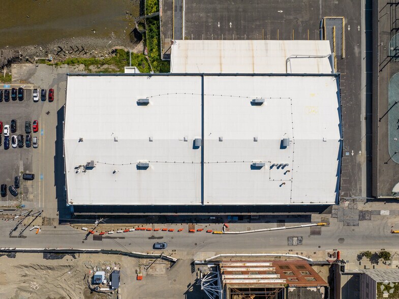 More Photos Of 435 23rd St, San Francisco Industrial For Sale