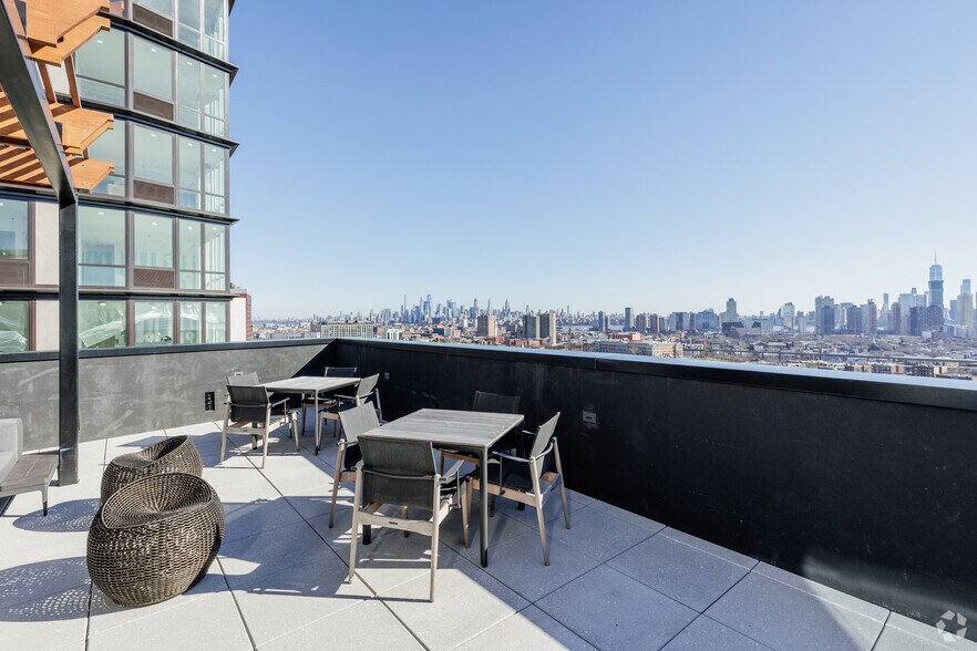 More Photos Of 413 Summit Ave, Jersey City Apartments For Sale