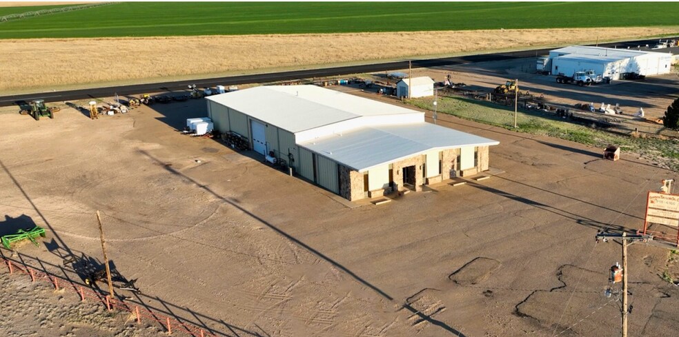 More Photos Of 7559 Farm to Market Road 119, Sunray Light Distribution For Sale