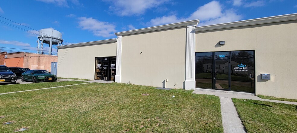 Primary Photo Of 333-345 Wyandanch Ave, West Babylon Warehouse For Lease