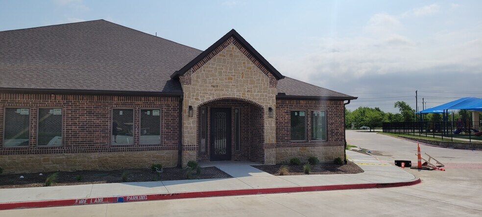 Primary Photo Of 11619 Independence Parkway, Frisco Medical For Sale