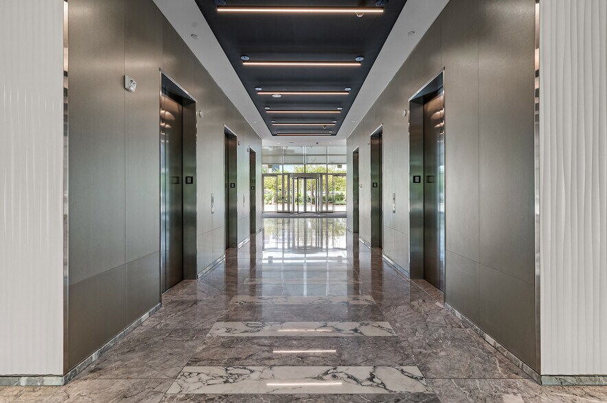 More Photos Of 4600 S Syracuse St, Denver Office For Lease