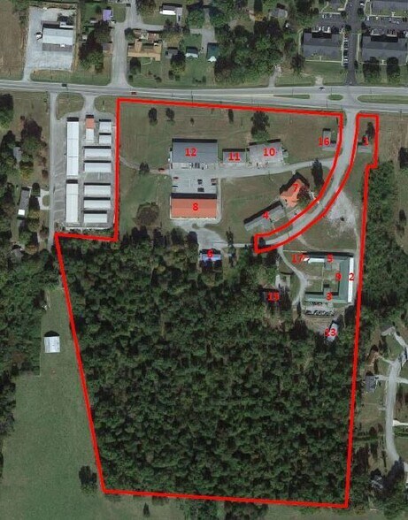 More Photos Of 2043 Highway 70 W, Dickson Unknown For Lease