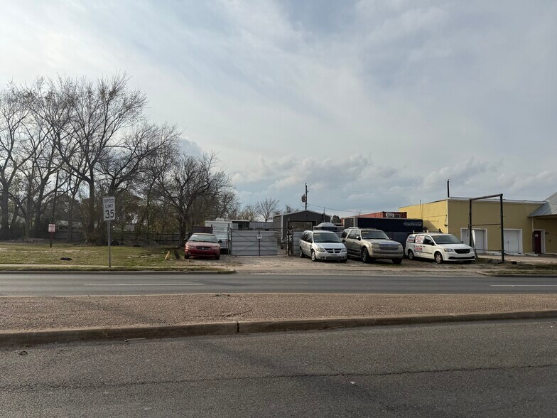 Primary Photo Of 8904 Cullen blvd, Houston Land For Sale