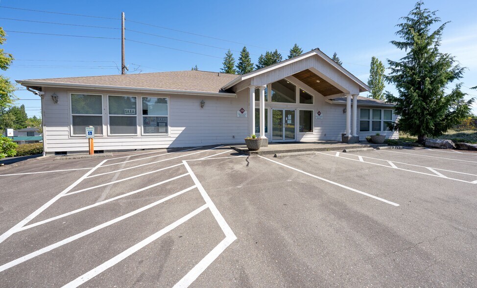 Primary Photo Of 4586 SE Mile Hill Dr, Port Orchard Medical For Sale