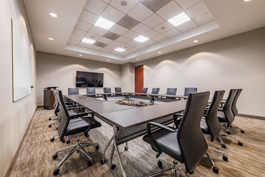 More Photos Of 11675 Rainwater Dr, Alpharetta Office For Lease