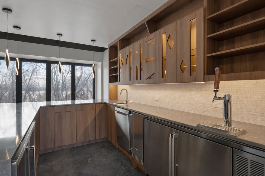 More Photos Of 150 Ann St NW, Grand Rapids Bank For Sale