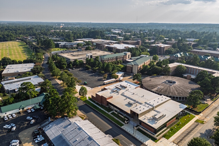 More Photos Of 600 Roselake Dr, Nacogdoches Land For Sale