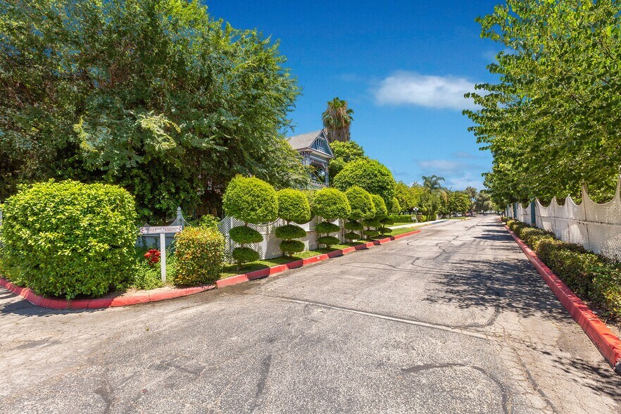 More Photos Of 2064 Orange Tree Ln, Redlands Lodge Meeting Hall For Sale