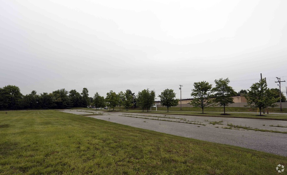 More Photos Of 4351-4451 Pennell Rd, Aston Township Land For Sale