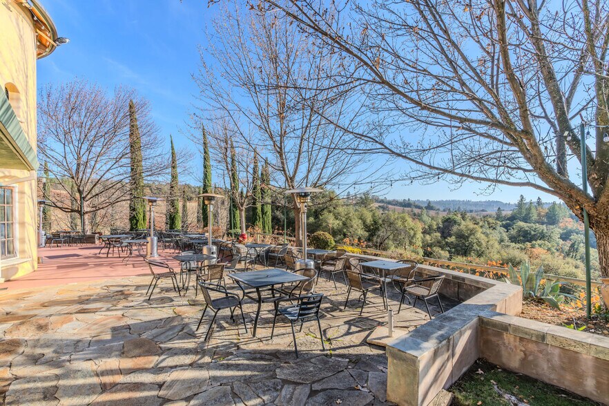 More Photos Of 5200 Di Arie Road, Mount Aukum Winery Vineyard For Sale