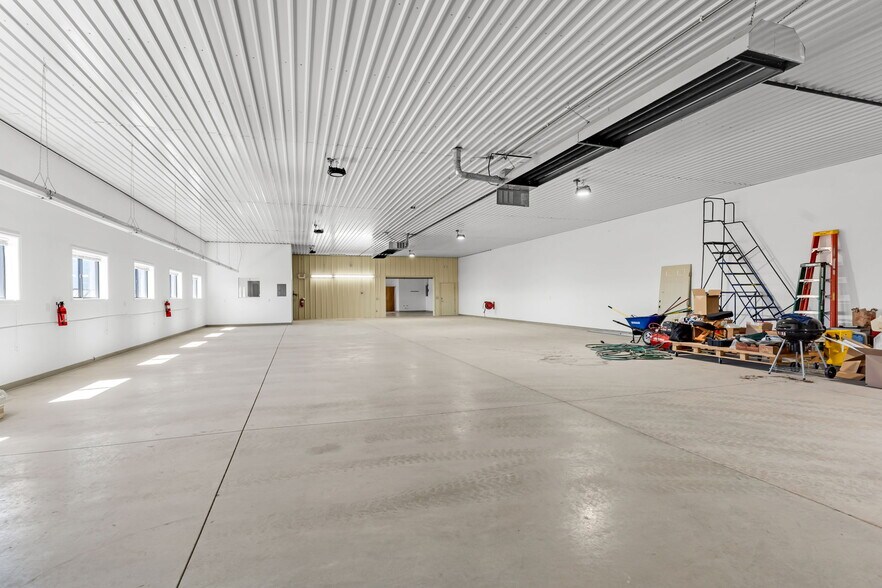 More Photos Of 101 Ridgeline Dr, Westcliffe Warehouse For Sale