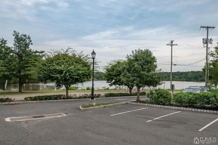 More Photos Of 220 Forsgate Dr, Jamesburg Loft Creative Space For Lease