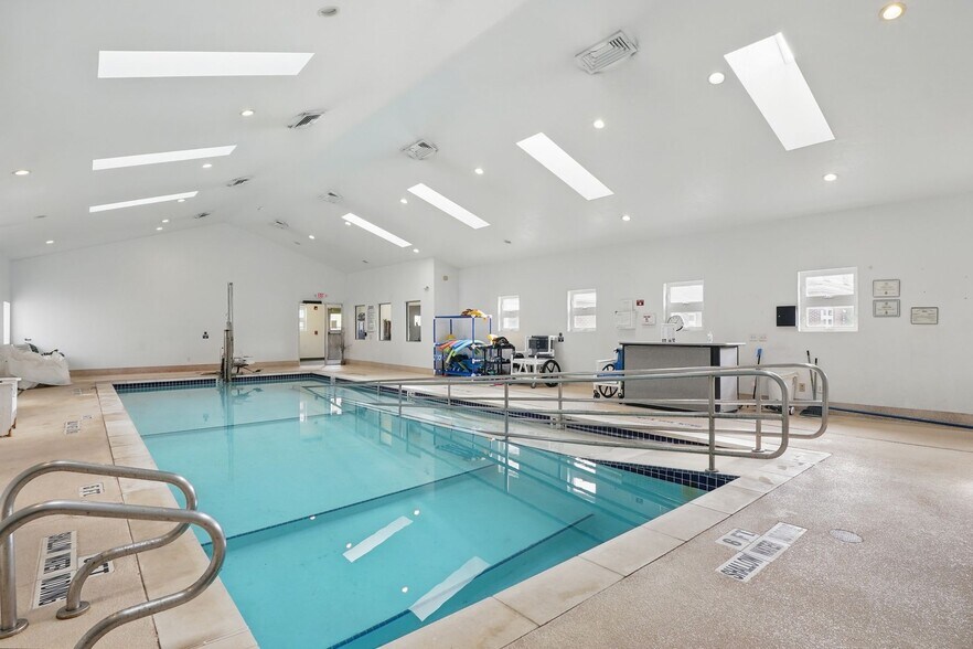 More Photos Of 507 Pittsburgh St, Springdale Rehabilitation Center For Sale