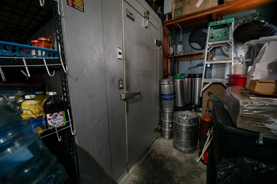 More Photos Of 157 Whitesboro St, Yorkville Storefront For Sale