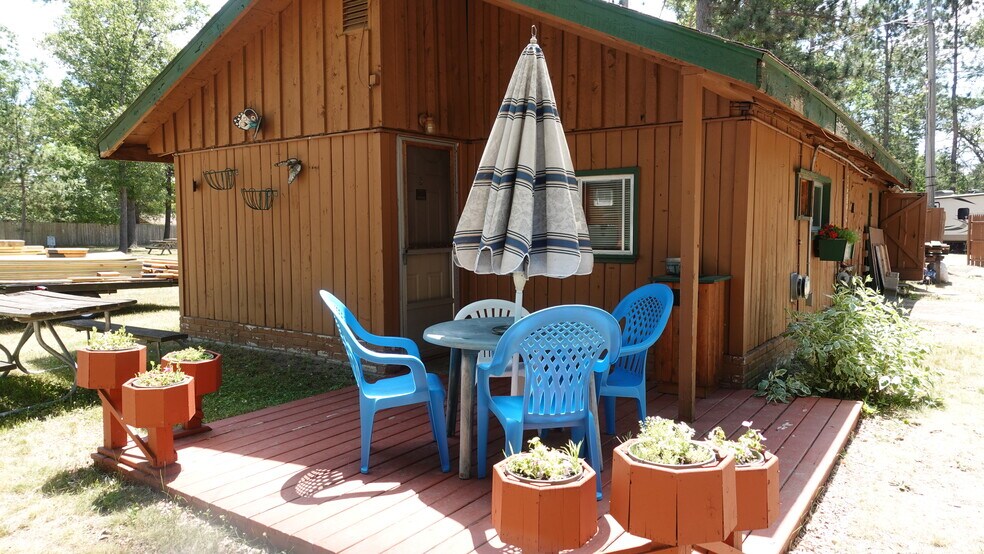 More Photos Of 1215 W 8th St, Mio Hospitality For Sale