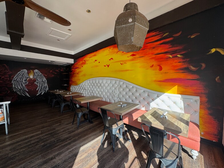 More Photos Of 2706 5th Ave, San Diego Restaurant For Lease